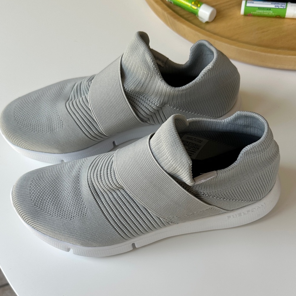 NWOT Reebok Gray Slip-On Sneakers ortholite fuel foam